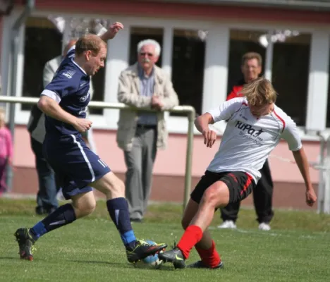 Lok - Schönberg 3:2 (2:0)