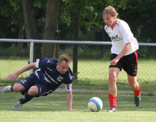 Lok - Schönberg 3:2 (2:0)