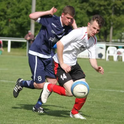 Lok - Schönberg 3:2 (2:0)