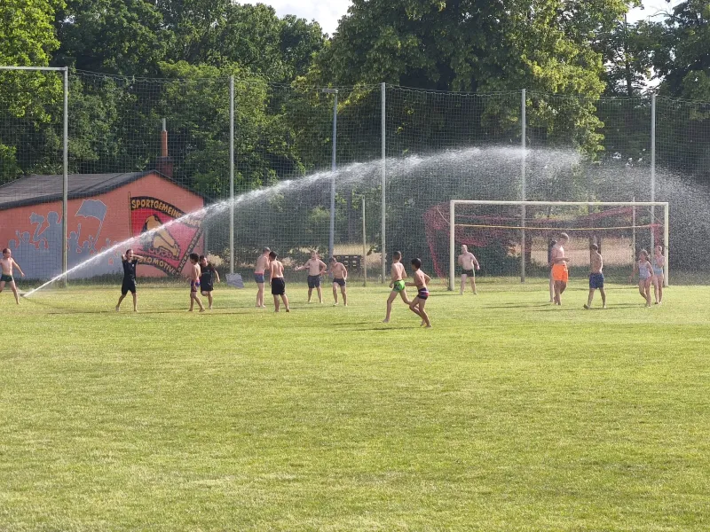 Klingt nach einem perfekten Sommertraining ☀️⚽💦