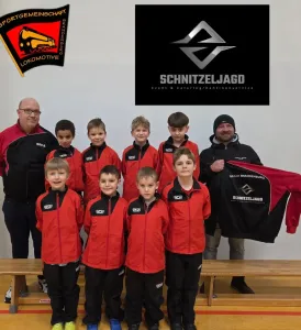 Neue Präsentationsanzüge für unsere F-Junioren