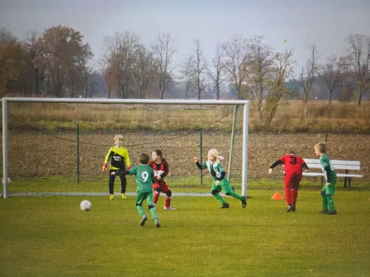 Schnappschüsse E-Junioren gegen Klein Kreutz