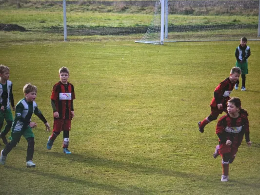 Schnappschüsse E-Junioren gegen Klein Kreutz