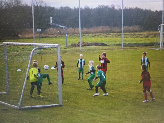 Schnappschüsse E-Junioren gegen Klein Kreutz