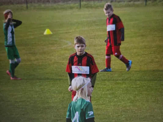 Schnappschüsse E-Junioren gegen Klein Kreutz