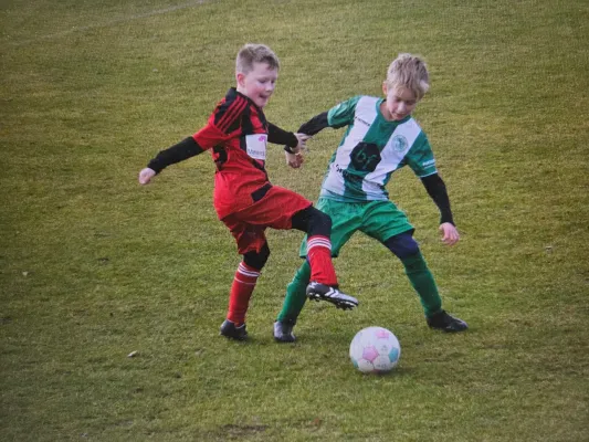 Schnappschüsse E-Junioren gegen Klein Kreutz