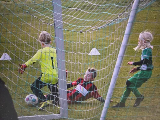 Schnappschüsse E-Junioren gegen Klein Kreutz