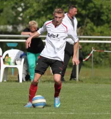 Lok - Schönberg 3:2 (2:0)